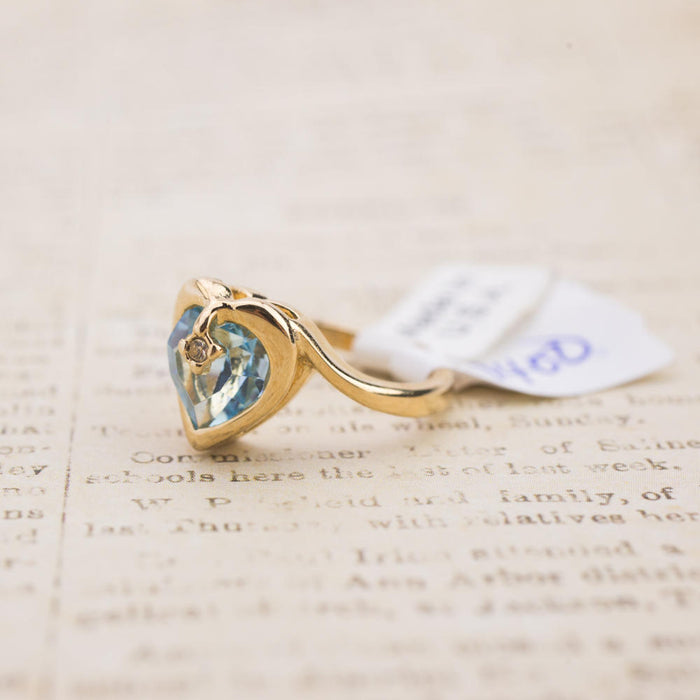 Vintage 1970s Heart Shape Ring with Clear Austrian Crystal 18k Yellow Gold Electroplated