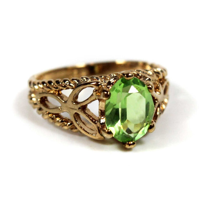 Vintage Peridot Austrian Crystal 18k Gold Electroplated Filigree Cocktail Ring