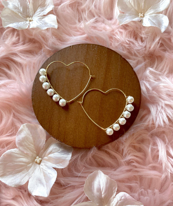 The Valentina Hoop Pearl